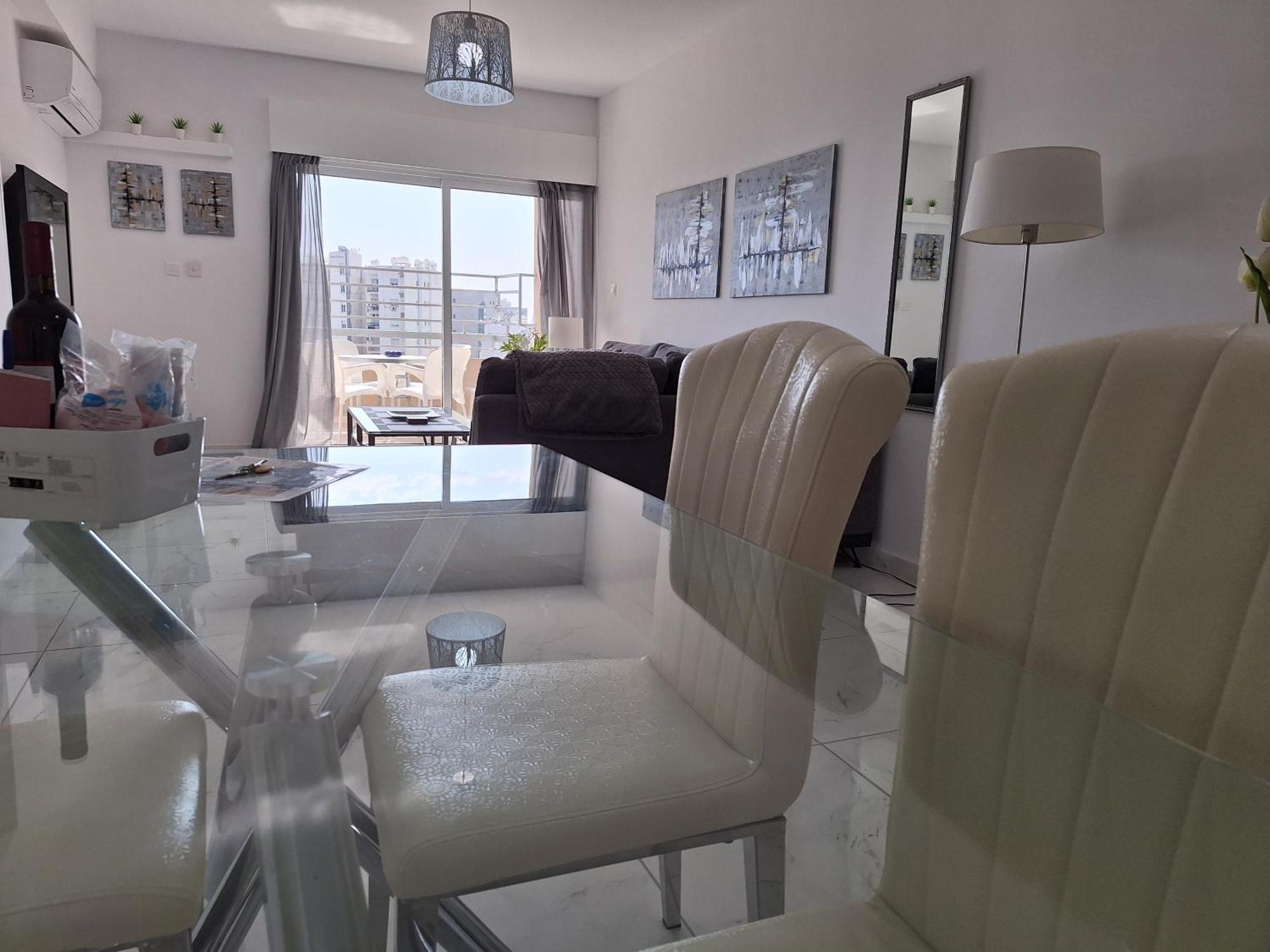 Diana Apartment ลิมาซอล ภายนอก รูปภาพ
